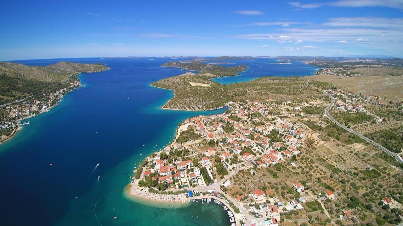Apartments With A Parking Space Grebastica, Sibenik - 4867 외부 사진