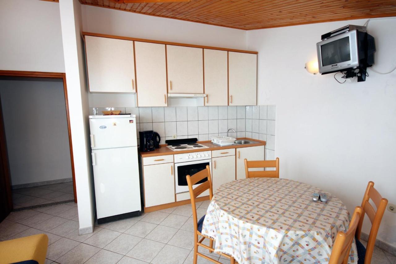 Apartments With A Parking Space Grebastica, Sibenik - 4867 외부 사진